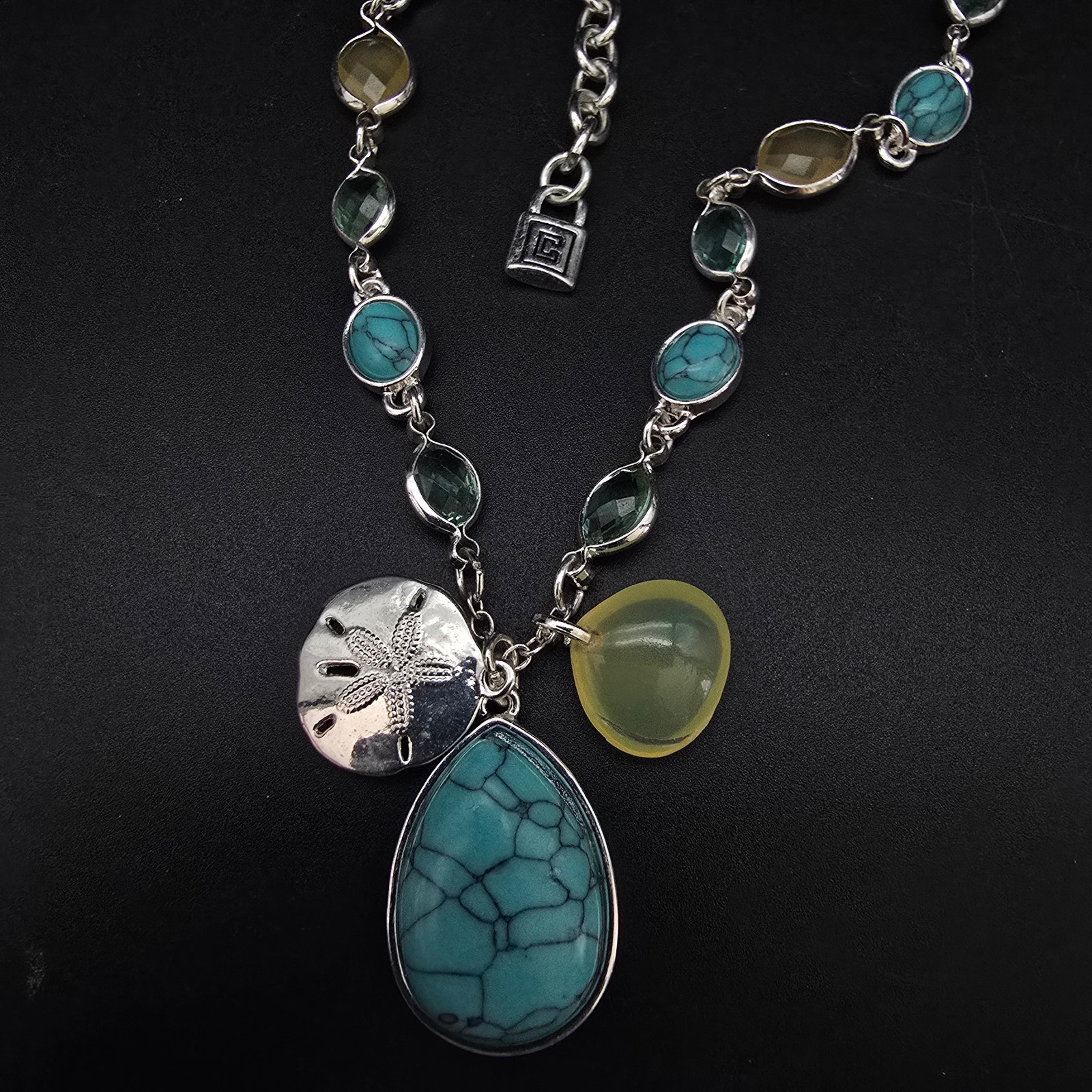 Chaps Beach Themed Necklace Blue Silver Tone Sand Dollar Charm 15$